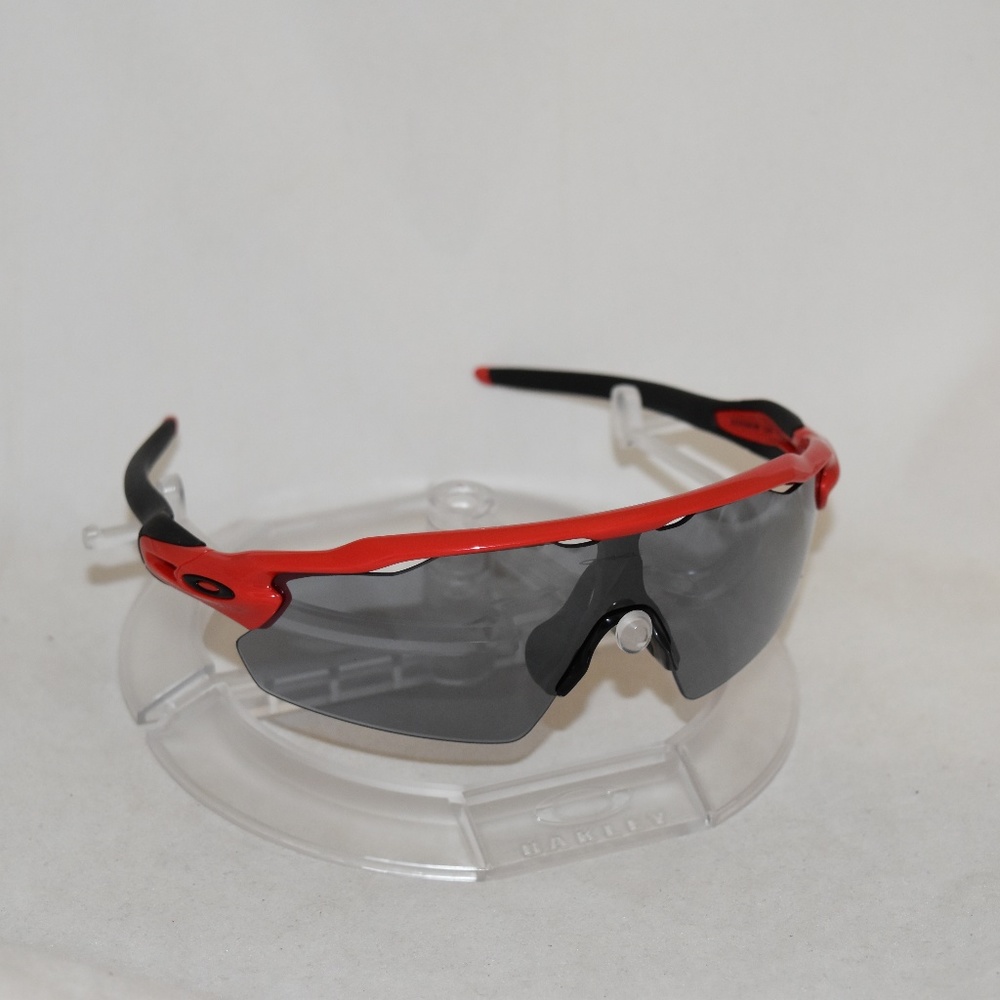 Oakley Radar EV Path OO9208-08. New & Authentic